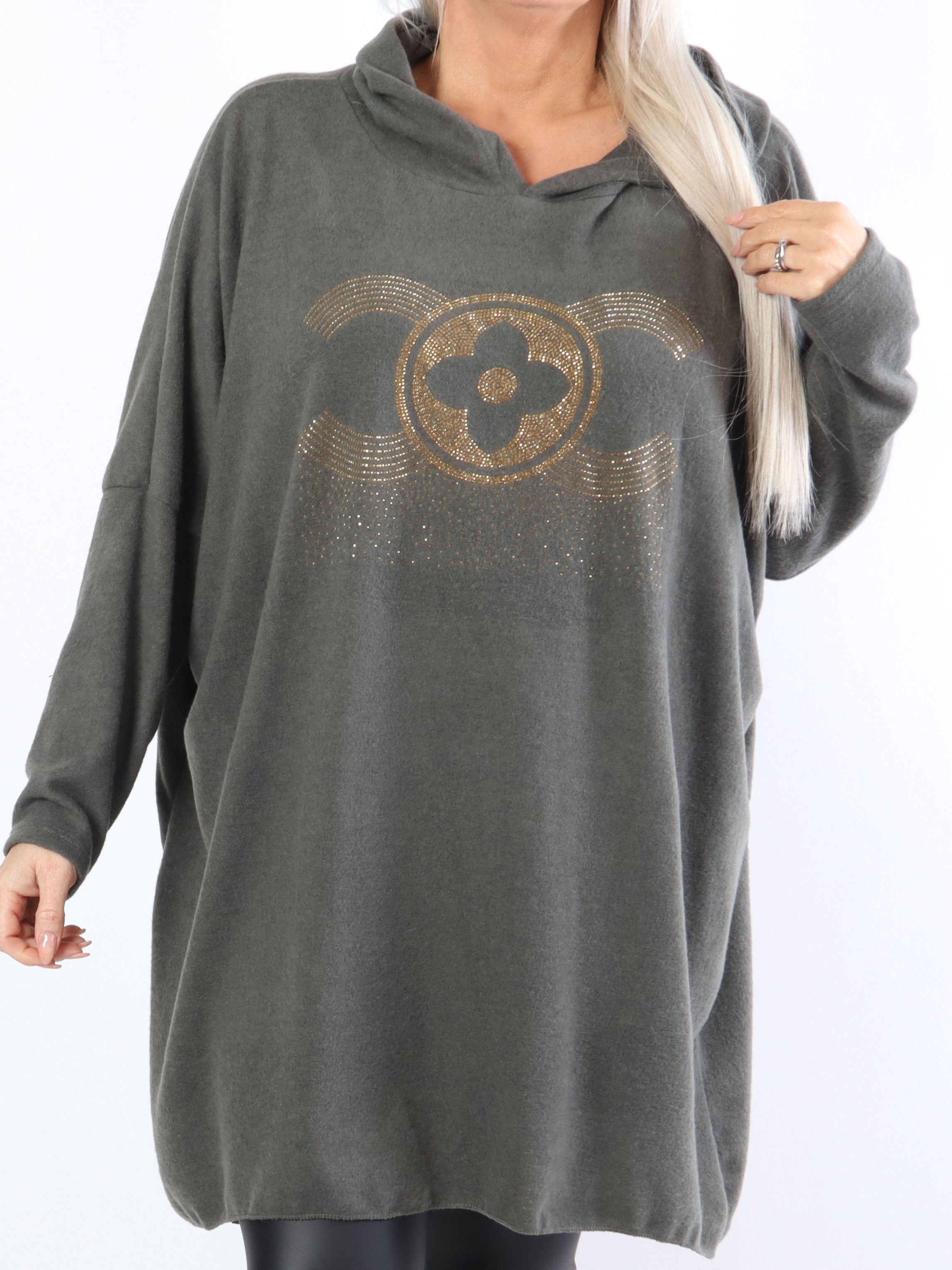 Lilje - Mjuk plus size blus i viskos - Black